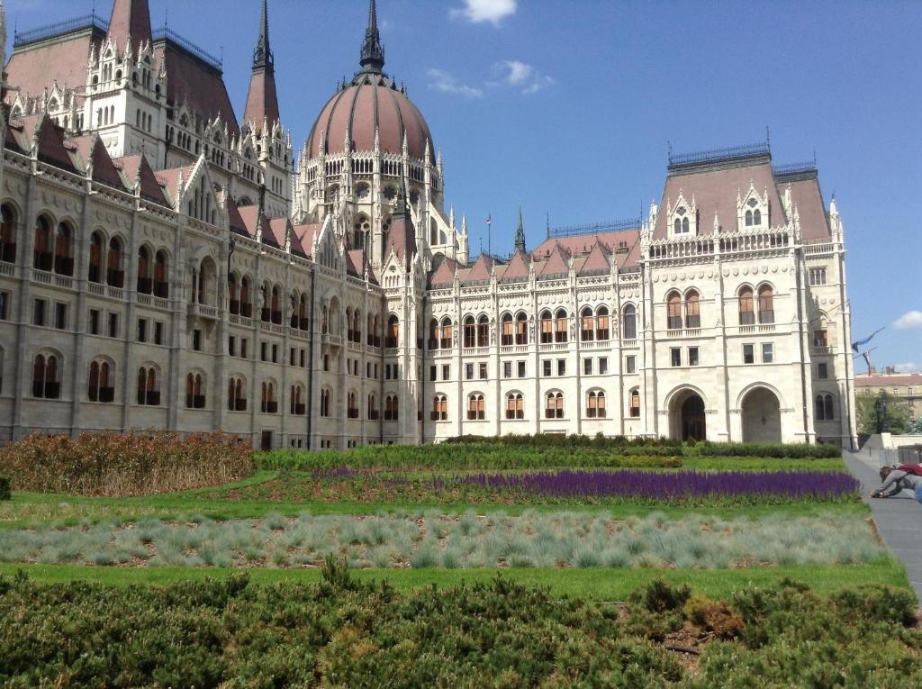 Jazzy Vibes Parliament Rooms And Ensuites Budapest Exterior photo